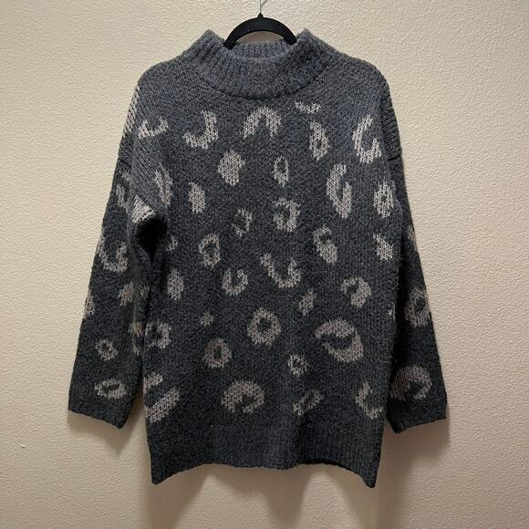 Universal Thread Charcoal Gray Chunky Knit Mock Neck Leopard Print Sweater Sz M - Picture 3 of 6